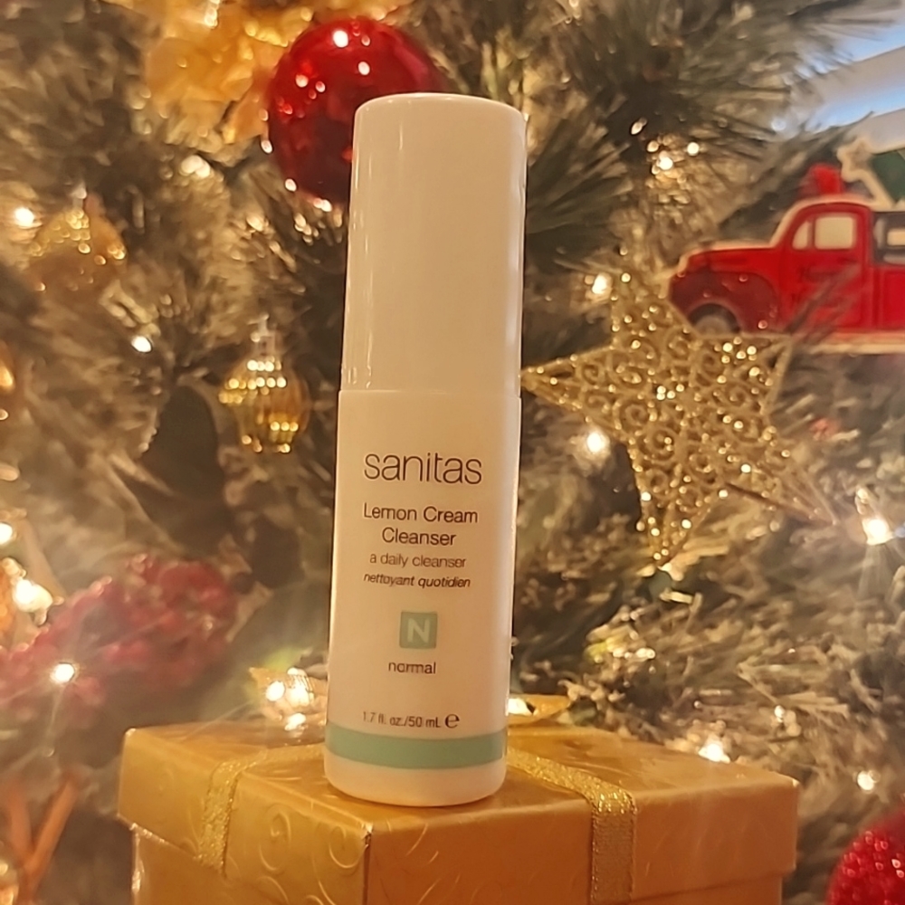 Sanitas Lemon Cream Cleanser. A Daily Cleanser. 1.7 fl oz, New. Never Used.